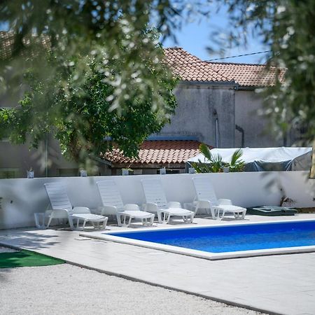 Summer House Nina Apartment Pavicini Екстериор снимка