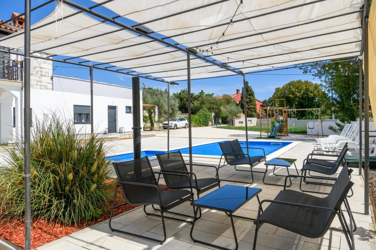 Summer House Nina Apartment Pavicini Екстериор снимка