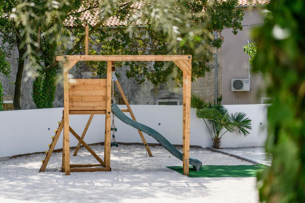 Summer House Nina Apartment Pavicini Екстериор снимка