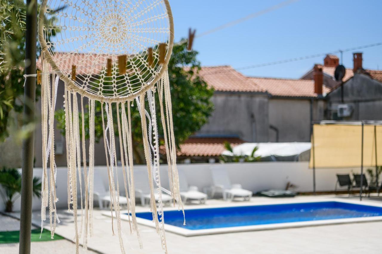 Summer House Nina Apartment Pavicini Екстериор снимка