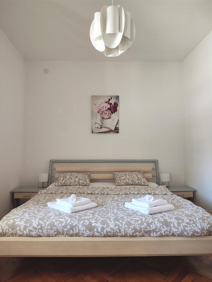 Summer House Nina Apartment Pavicini Екстериор снимка
